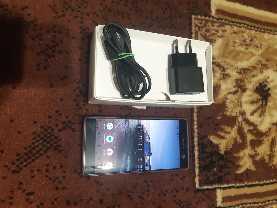 promocja!!!Sprzedam sprawny telefon Sony Xperia xa2