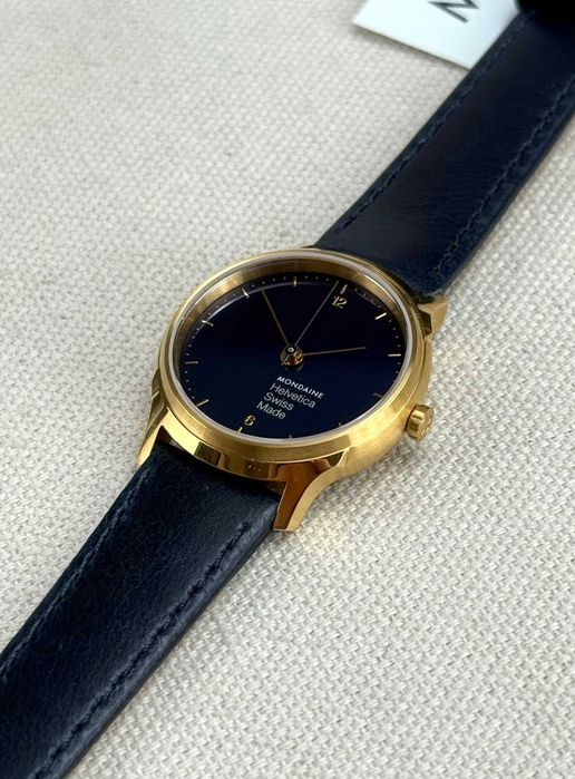 Relógio Mondaine Helvetica No1 Azul – Novo (Swiss Made)