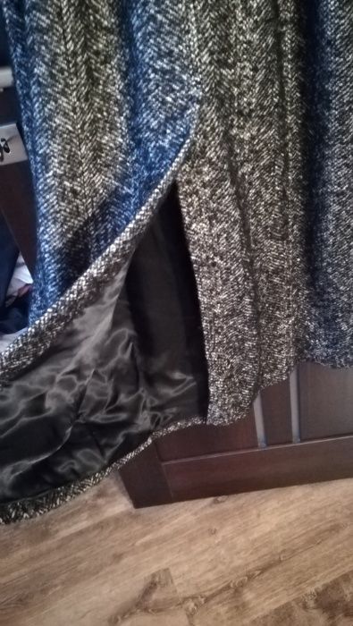 Płaszcz damski firmy Aryton rozmiar 40