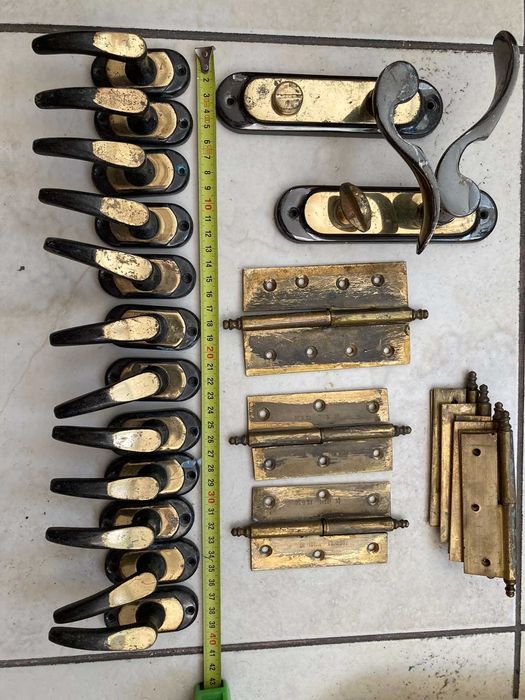 Ручки дверные, ручки оконные, петли (Всё ЛАТУНЬ) может бронза