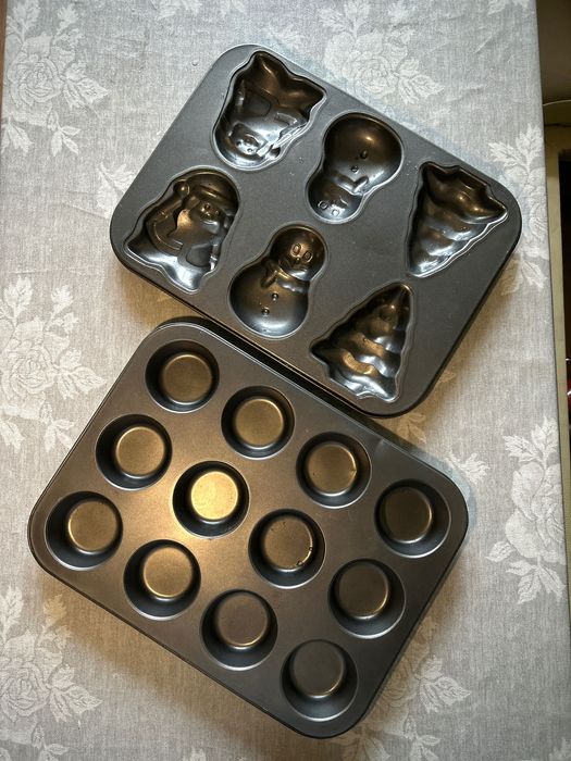 Антипригарна форма для печива новорічна для кексів