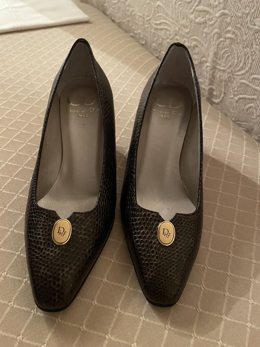 Sapatos Dior nunca usados