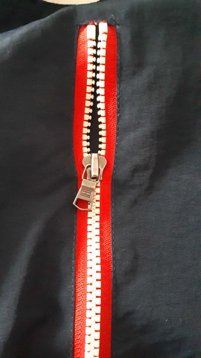 Kurtka przejściówka Tommy Hilfiger .Oryginalna.