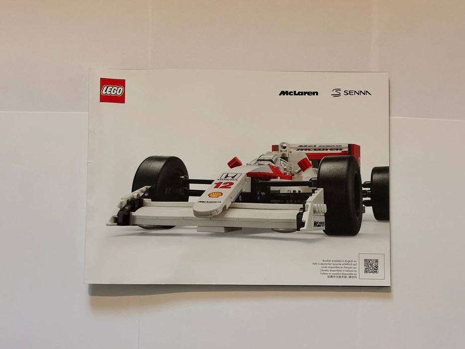 LEGO Icons McLaren MP4/4 & Ayrton Senna