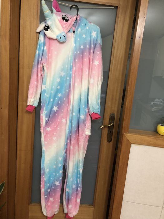 Pijama novo de unicornio xl