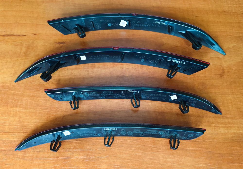 Катафот отражатель Фольксваген СС США Европа VW Passat CC заднего бамп