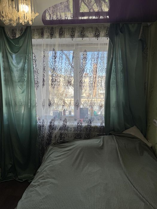 Кімната в гуртожитку центр