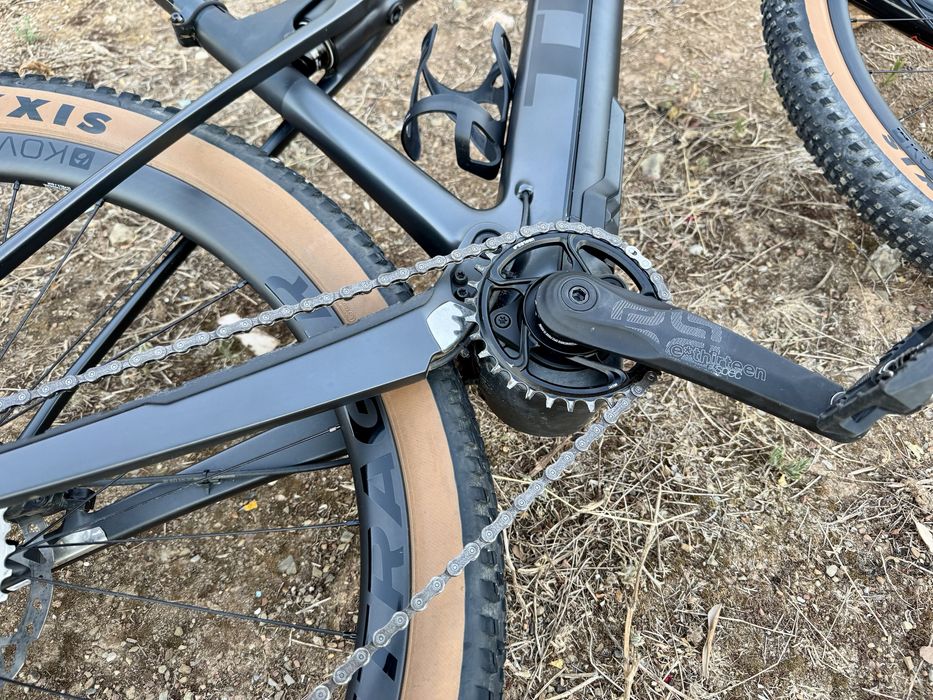 Trek e-caliber, Rodas Carbono