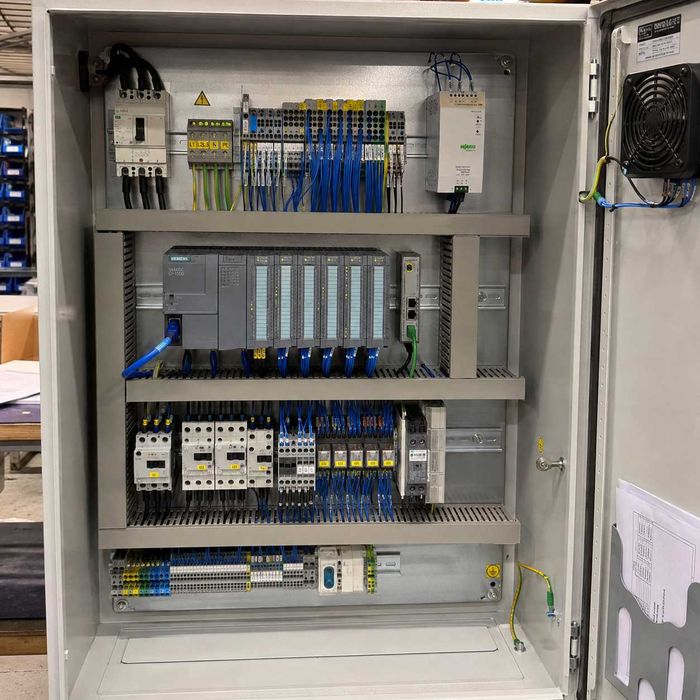 Quadros Elétricos | PLC | HMI | Automação | Domótica | Esquemas Elétricos