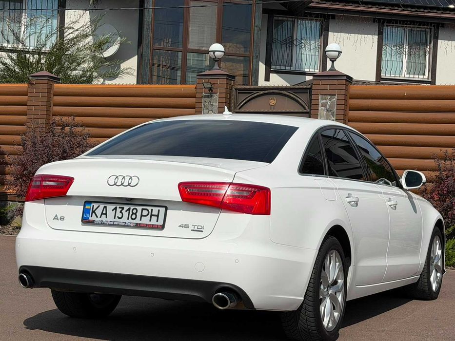 Audi A6 2014 відмінний стан