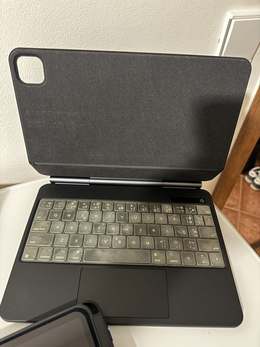 iPad Air (5ª Geração) Wi-Fi 64GB - Space Gray