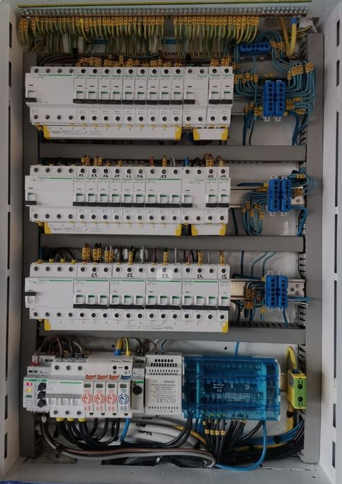 Usługi Remontowo-Budowlane / Elektryczne