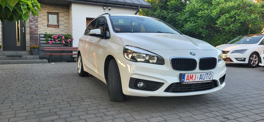 BMW 218 2.0 150 koni System Rozpoznawania Znaków