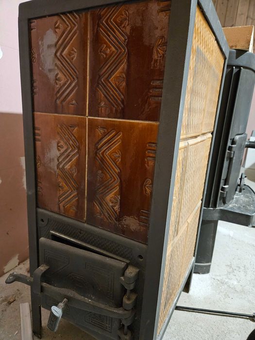 Piec kaflowy na grzałkę elektryczną