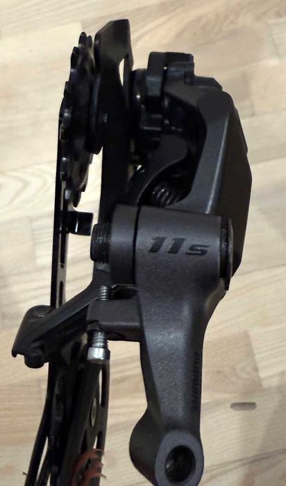 Przerzutka tylna Shimano XT Linkglide RD-M8130 Sgs 11s LG naped ebike