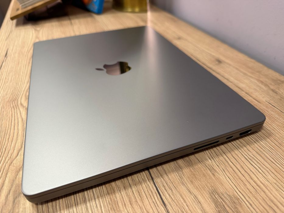MacBook PRO 14 M2 Pro 10 CPU/ 19 GPU/ 32 RAM/ 512 Space gray Z17G002HU