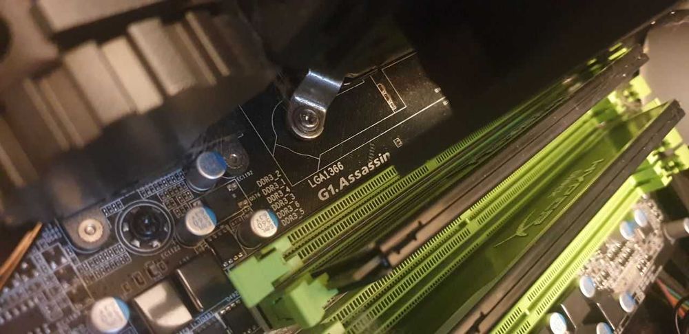 Core i7-990X Extreme Edition / Gigabyte G1.Assassin / 16гб ОЗУ