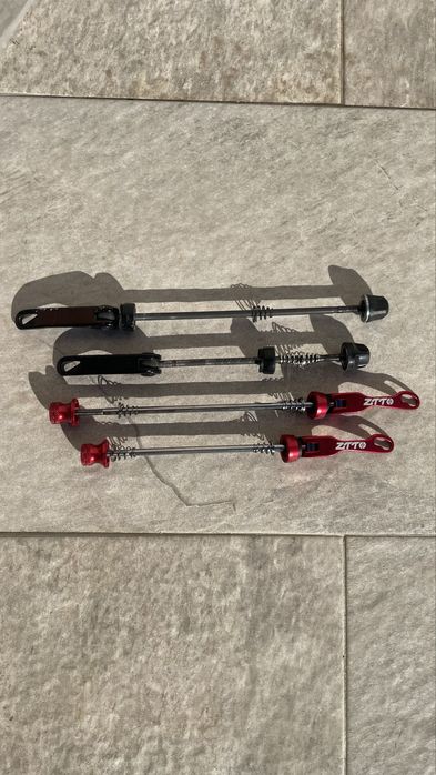 Apertos Rápidos/Eixos Bicicleta