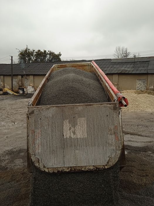 Щебінь пісок вапняк доставка самоскидами