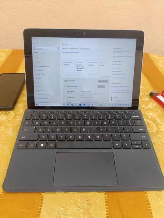 Microsoft surface go 4
