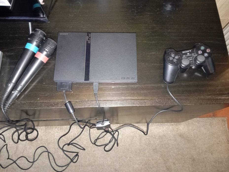 PS 2 Slim Duo com microfones
