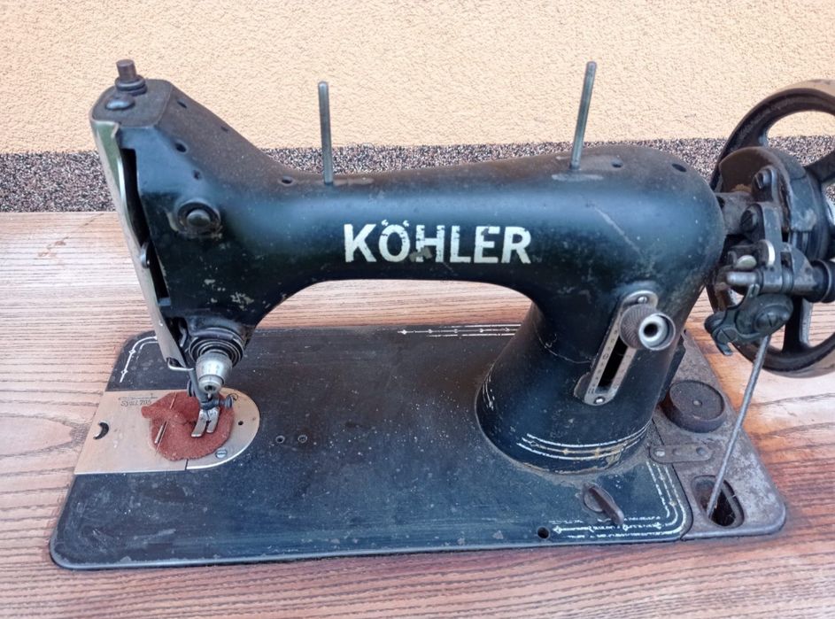 Maszyna do szycia retro