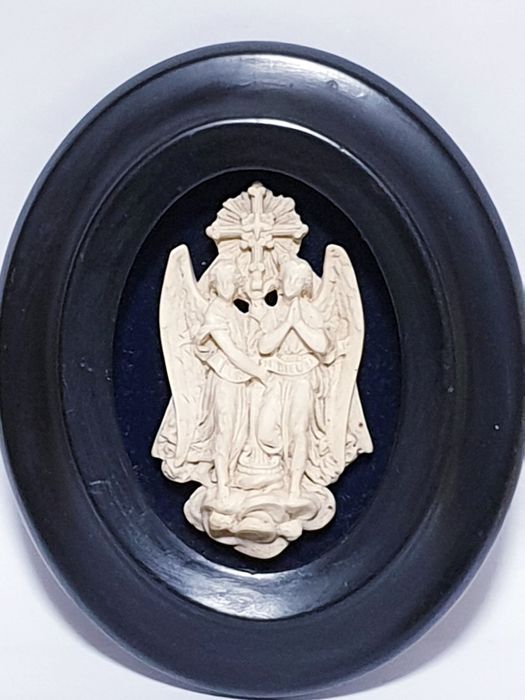 Maravilhosa antiga imagem de Anjos Custódio em espuma do mar