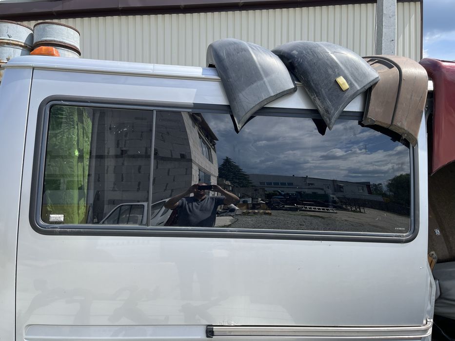 Сдвижное стекло на Мерседес Спринтер