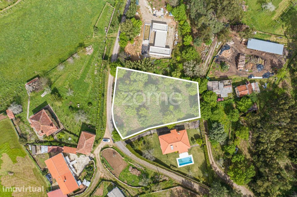 Terreno para construção com 1540m2 em Venade - Caminha