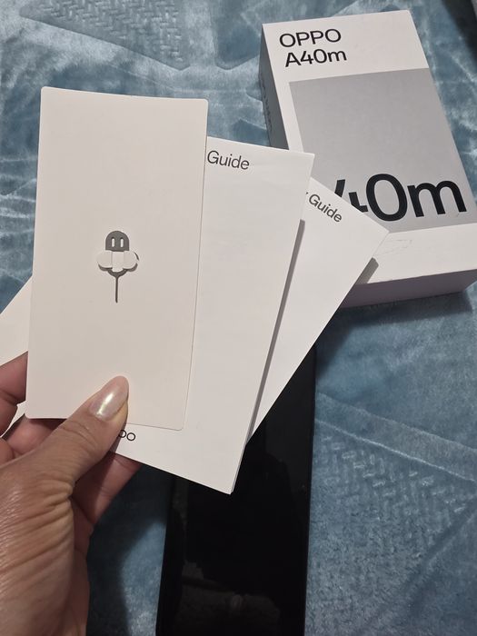 OPPO A40m 256 GB 8 RAM