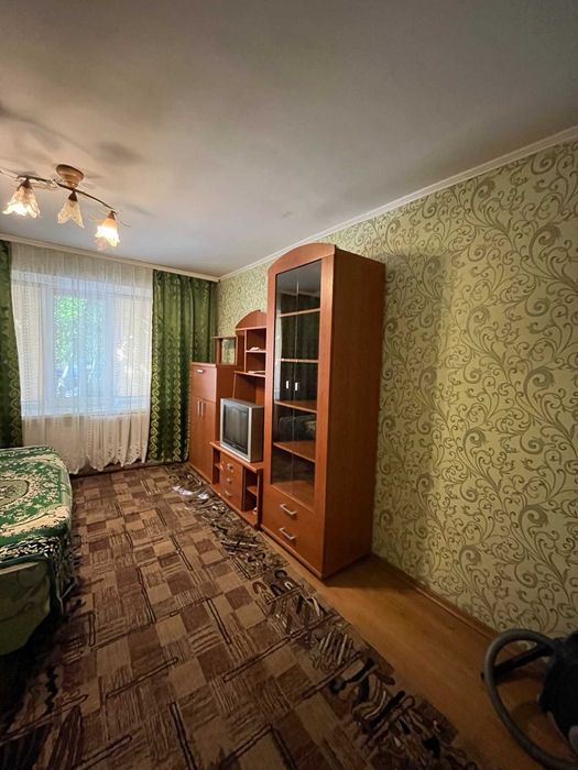 Оренда  кімнати в гуртожитку Київська (8340)