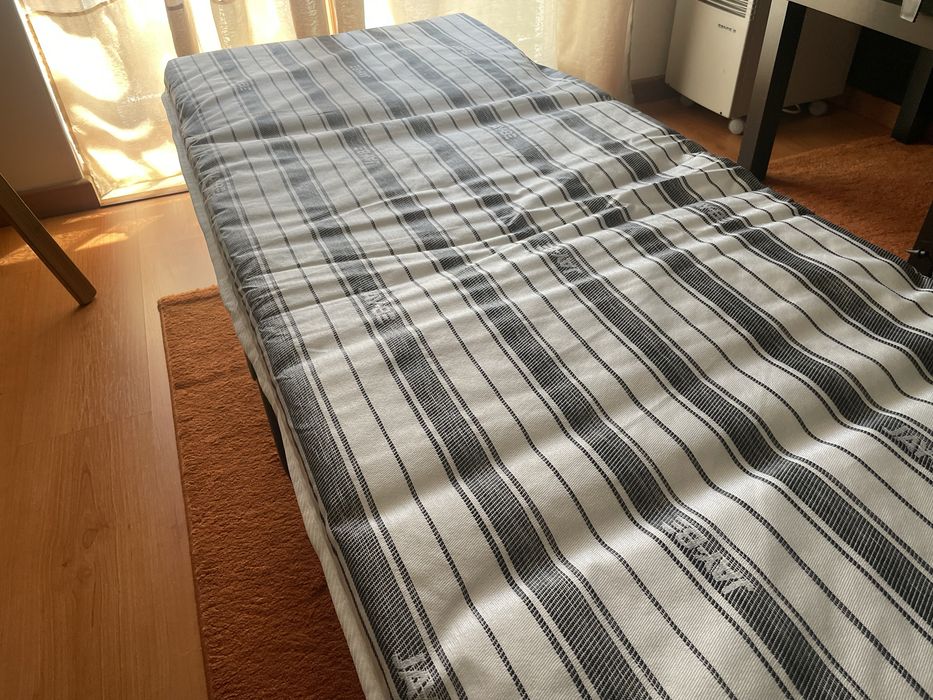 Cama Jay B oportunidade