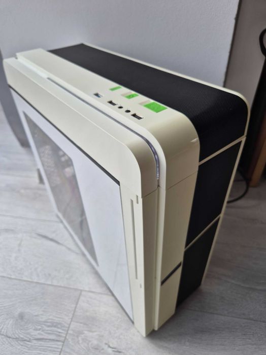 ATX корпус Gamemax G536 White (3x120mm FAN)