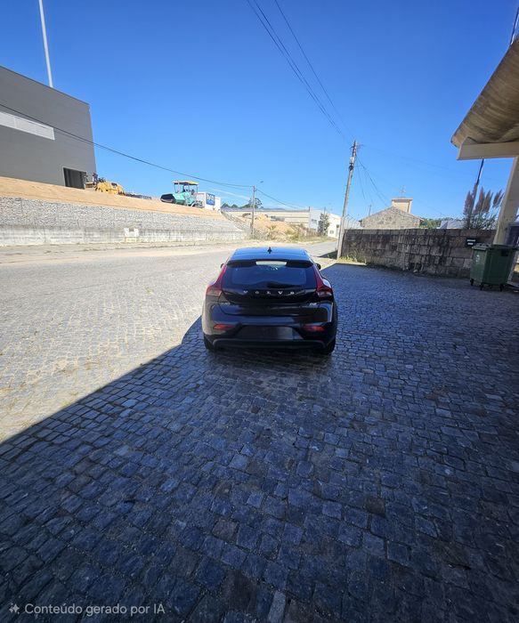 Volvo V40 1.6 diesel aceito troca por mota foto 2