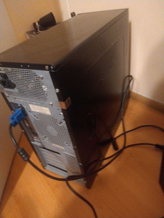 Komputer stacjonarny