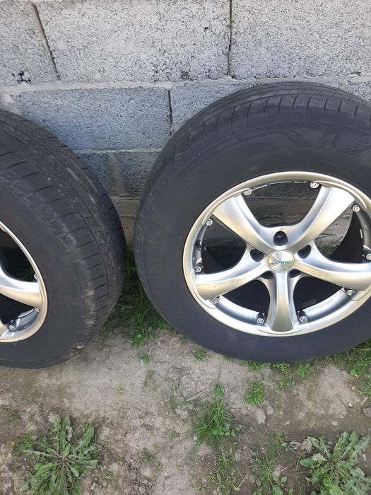 Продаються колеса Bridgestone 255/65 R17