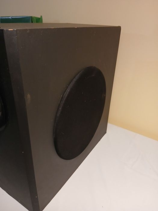 Subwoofer Modecom