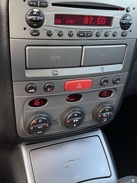 Alfa Romeo GT  1.9JTDm 150cv