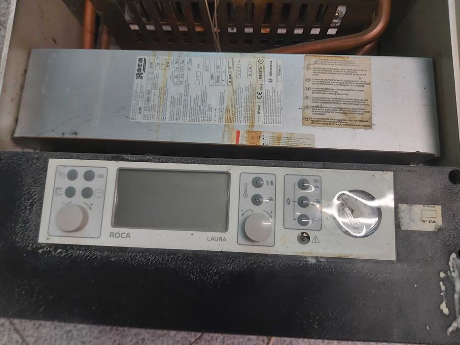 Caldeira Roca Laura - Peças