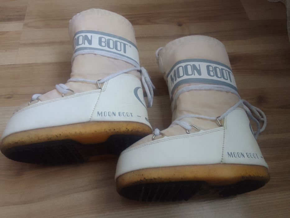 MOON BOOT зимове взуття