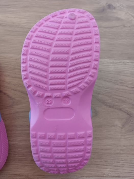 Sandálias Crocs Unicórnio Menina