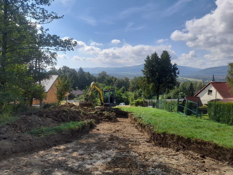 Uslugi koparką ,usługi minikoparką,prace ziemne,wozidło,wiertnica,