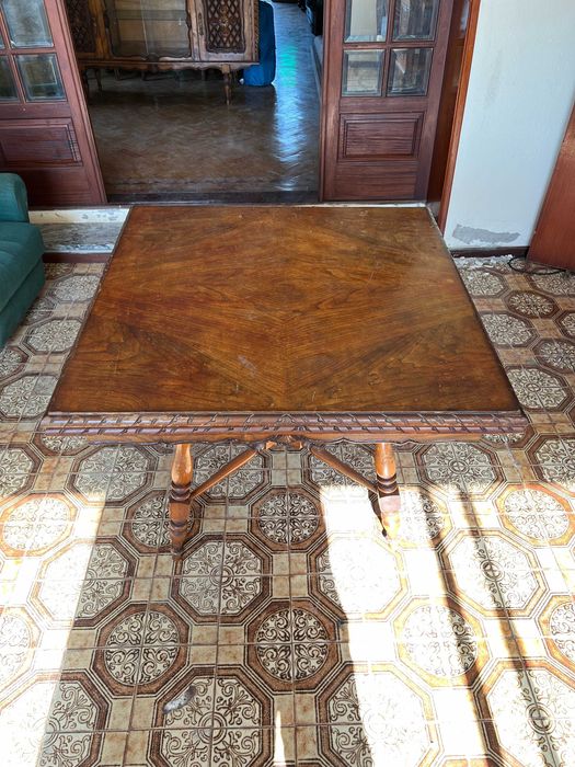 Mesa Extensível em Madeira