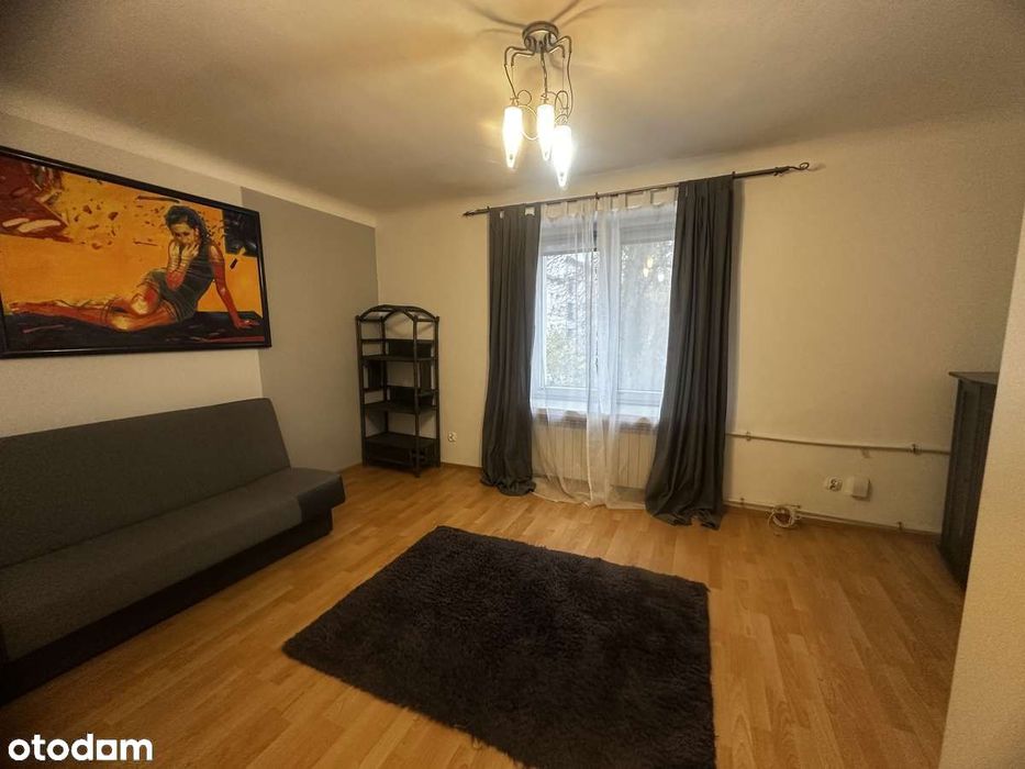 Na sprzedaż przytulna  kawalerka 30 m.