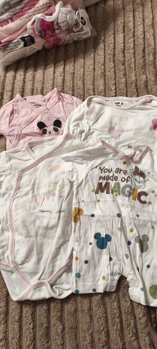 Віддам дитячі речі на дівчинку від 0