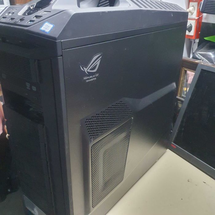 Pc gaming em bom estado