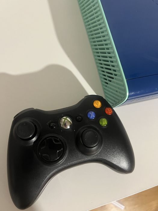Xbox 360 500GB Limited Edition Blue 12 gier