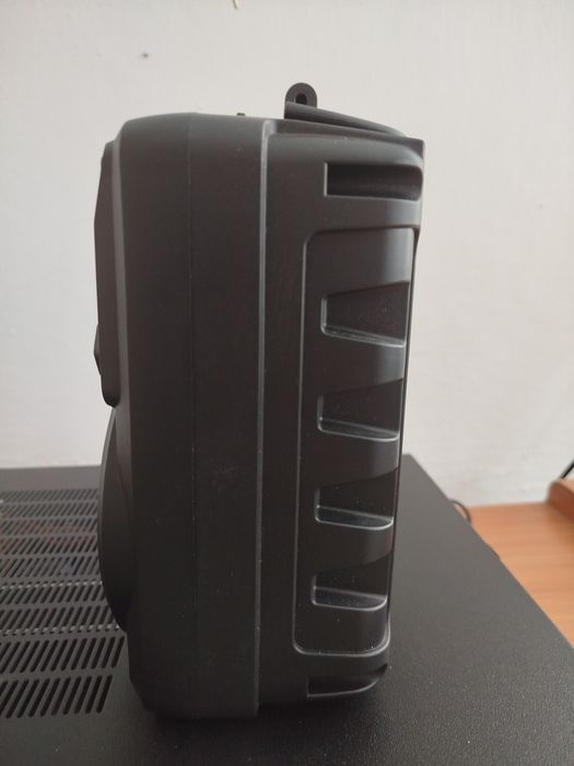 Аудіо колонка блютуз