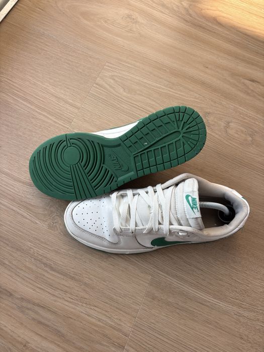 Nike Dunk.