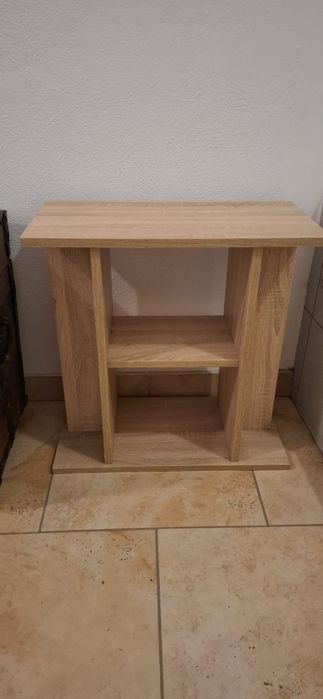 Stolik pod akwarium